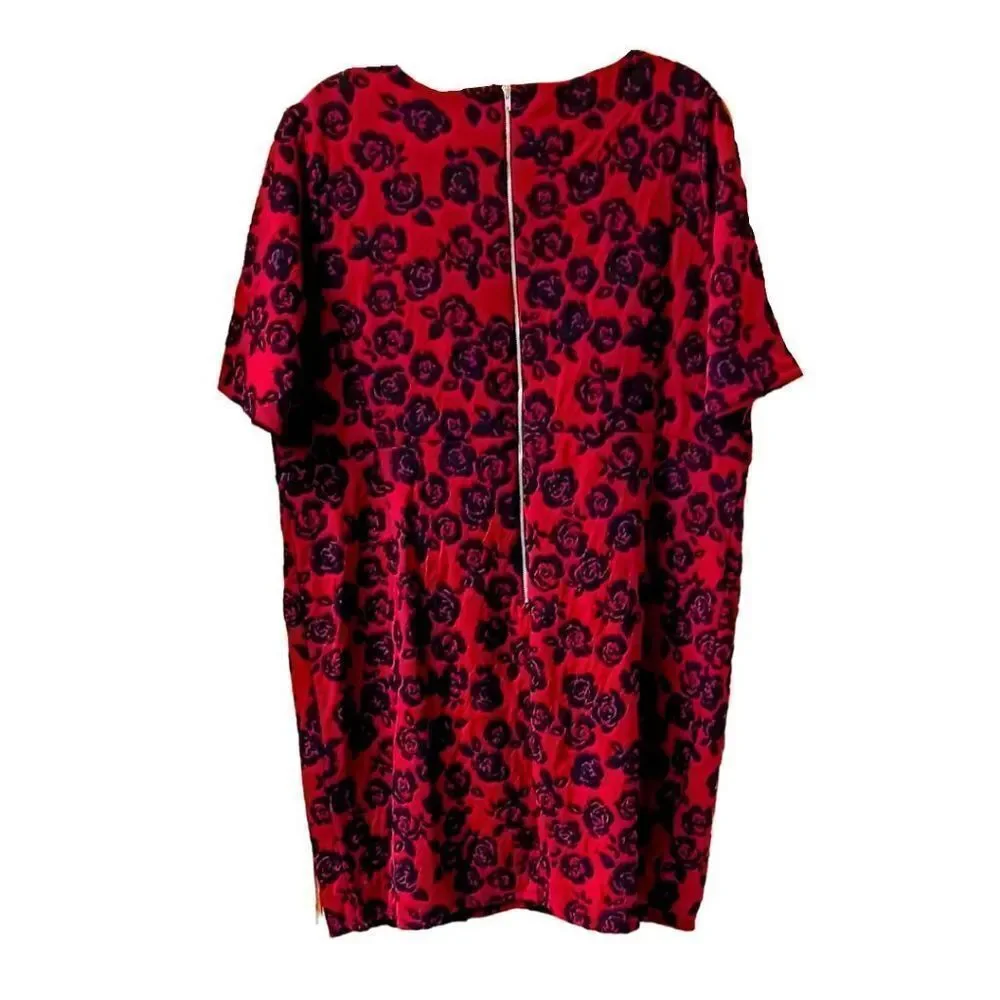 EMMA Plus Size Floral wrap dress